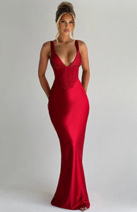 Scarlet Curve